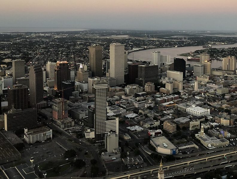New_Orleans_from_the_Air_September_2019_-_Central_Business_District_Skyline_(cropped).jpg